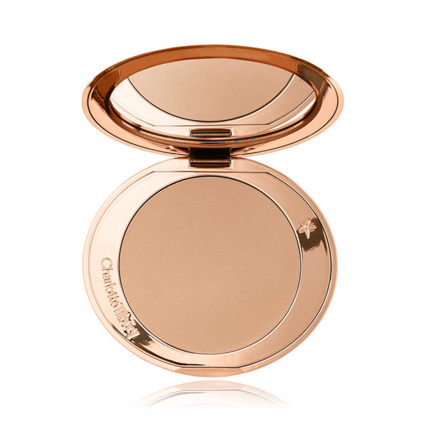 Charlotte Tilbury Airbrush Bronzer 1 Fair - Matte  Bronzer for Fair Skin Charlotte Tilbury