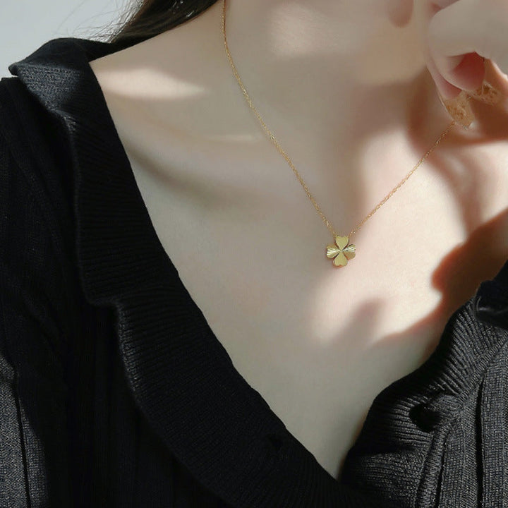 Cross-border wholesale necklace women's non-fading, light luxury titanium steel, new women's niche versatile fashion clavicle chain gold color 33 Glossy.pk