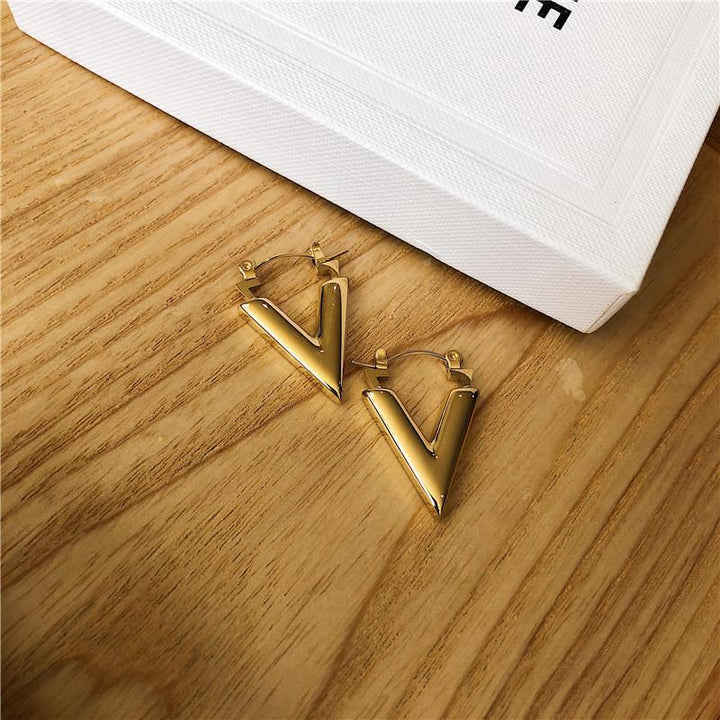 European and American cross-border earrings wholesale love butterfly letter earrings stainless steel light luxury exaggerated sense of luxury does not fade 18 Glossy.pk