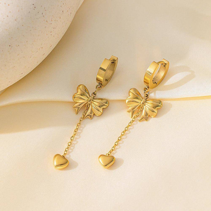 2024 new 18k gold clavicle chain titanium steel necklace design sense bow water drop love chain does not fade Glossy.pk