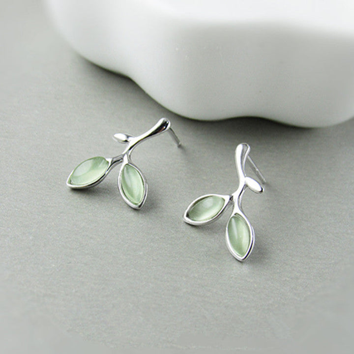 Zhongyi S925 Fashion, Simple, Silver Stud Earrings [Fine Leaves] Women's Opal Sprout Leaf Earrings Glossy.pk