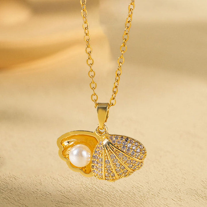 European and American cross-border wholesale high-quality temperament titanium steel necklace does not fade full diamond pendant jewelry wholesale stainless steel 13 Glossy.pk
