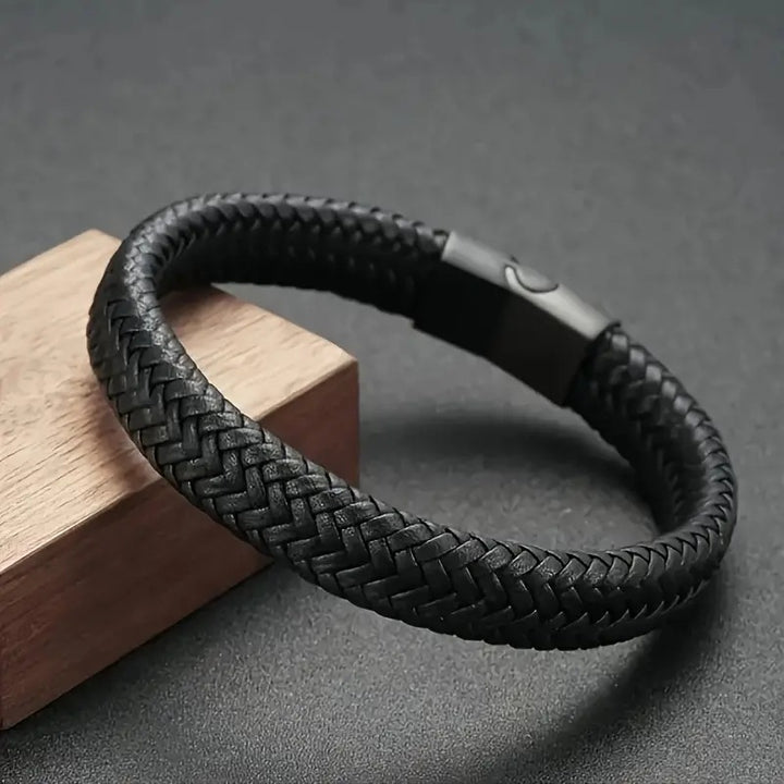 European and American temu cross-border hot selling men's leather magnetic buckle head bracelet retro simple woven mesh bracelet bracelet