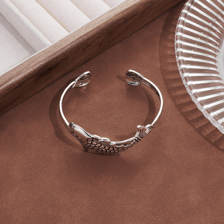 The new carp has a fish opening bracelet every year, ethnic style, old, men's and women's summer fishing companion personality bracelet