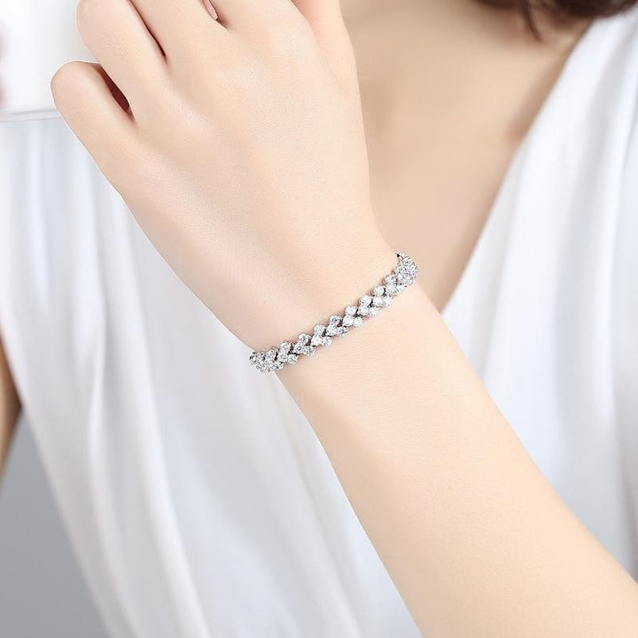 European and American ultra-flashing zirconia roman bracelet 2024 new women's niche design sense diamond delicate Cuban hand jewelry