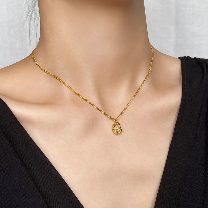 French peanut pearl necklace women's titanium steel 18k bowl bean pearl pendant niche clavicle chain net red fashion new style