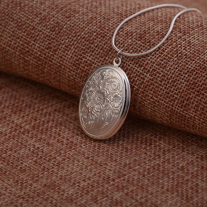 Zhongyi eBay silver-plated pendant necklace wholesale European and American fashion trend jewelry snake chain pattern photo box pendant