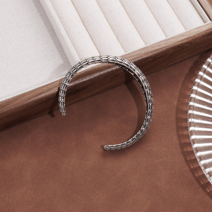 Retro simple wind dragon scale pattern scale opening adjustable bracelet cross-border new male domineering fashion personality bracelet