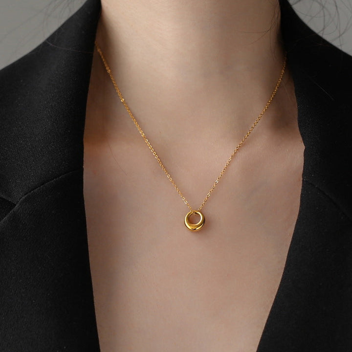 Titanium steel does not fade INS niche simple high-end sense 18K gold geometric circle necklace women's light luxury exquisite clavicle chain Glossy.pk