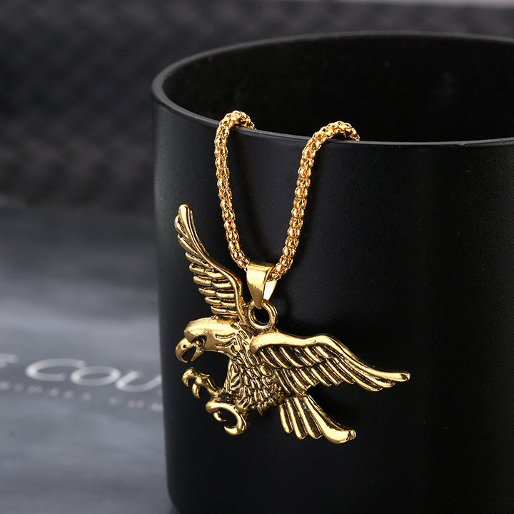 Cross-border hot sale creative eagle necklace alloy made classic logo pendant European and American retro men's and women's ornaments