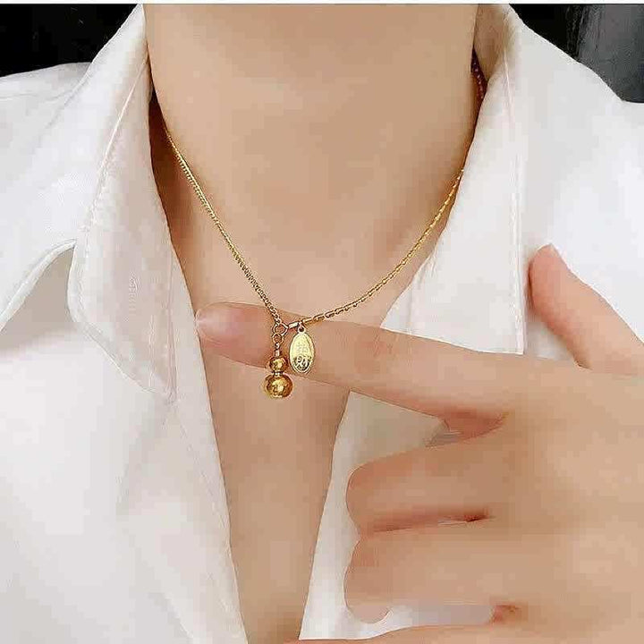 Cross-border wholesale necklace women's non-fading, light luxury titanium steel, new women's niche versatile fashion clavicle chain gold color 33 Glossy.pk