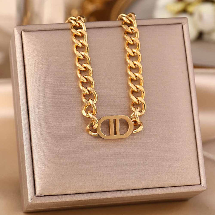 European and American Internet celebrities gold thick chain double D letter titanium steel necklace women's hip-hop personality short clavicle chain versatile jewelry Glossy.pk