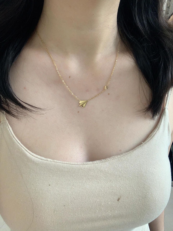 Cross-border wholesale necklace women's non-fading, light luxury titanium steel, new women's niche versatile fashion clavicle chain gold color 33 Glossy.pk
