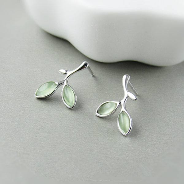 Zhongyi S925 Fashion, Simple, Silver Stud Earrings [Fine Leaves] Women's Opal Sprout Leaf Earrings