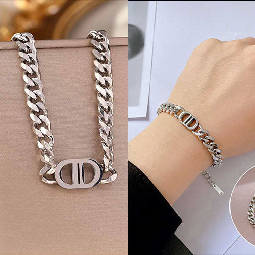 European and American Internet celebrities gold thick chain double D letter titanium steel necklace women's hip-hop personality short clavicle chain versatile jewelry Glossy.pk