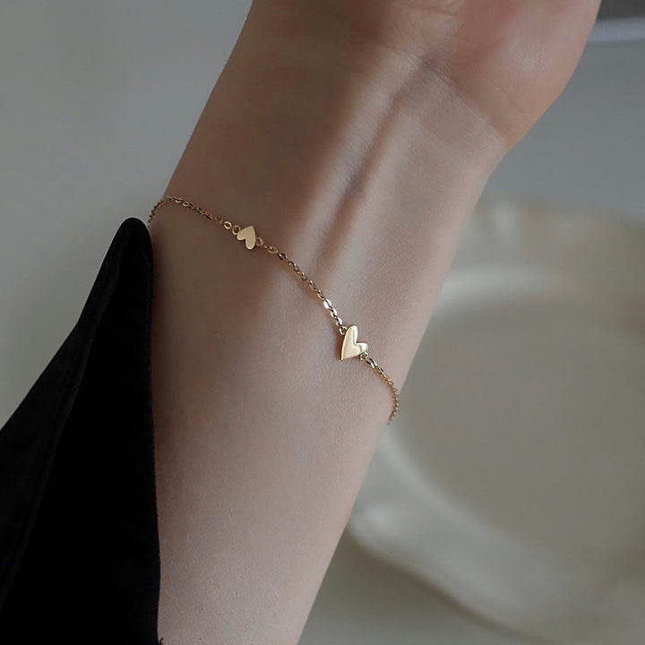 2024 New Niche Simple Love Titanium Steel Bracelet Small Heterosexual Love Necklace Women's Clavicle Chain Light Luxury Glossy.pk