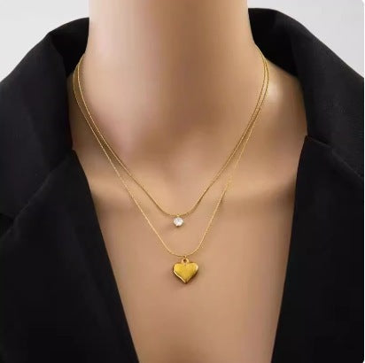 Europe and the United States Cross-border Wholesale Titanium Steel Love Pendant Necklace 2024 New Niche Luxury Clavicle Chain Simple Necklace 39 Glossy.pk