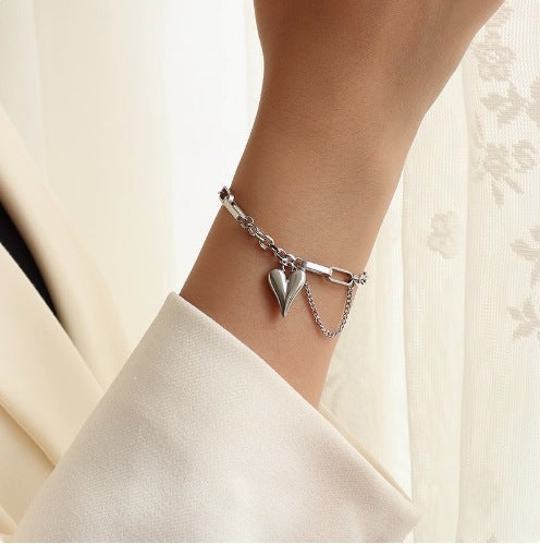 2024 New European and American Amazon Cross-border Hot Sale Fashion Retro Hip Hop Love Necklace Bracelet Earrings Set Glossy.pk
