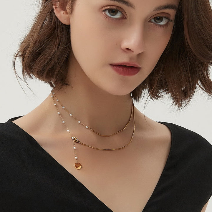 Cross-border wholesale necklace women's non-fading, light luxury titanium steel, new women's niche versatile fashion clavicle chain gold color 33 Glossy.pk