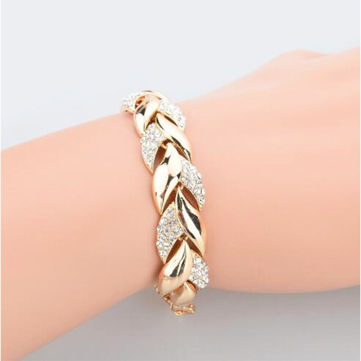 Sino-Iran cross-border jewelry 18K gold leaf bracelet European and American fashion wedding jewelry women's diamond bracelet wholesale