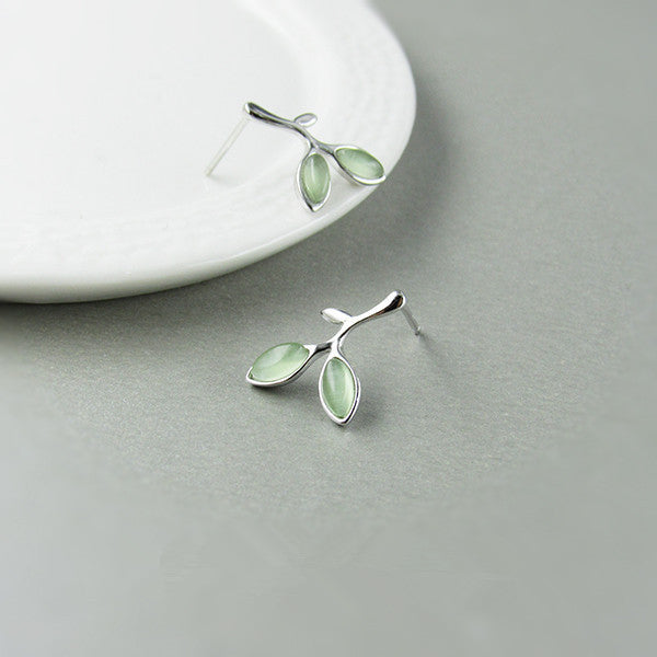 Zhongyi S925 Fashion, Simple, Silver Stud Earrings [Fine Leaves] Women's Opal Sprout Leaf Earrings