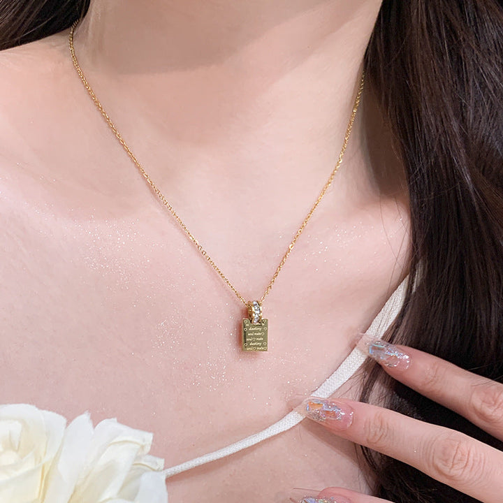 Cross-border wholesale necklace women's non-fading, light luxury titanium steel, new women's niche versatile fashion clavicle chain gold color 33 Glossy.pk