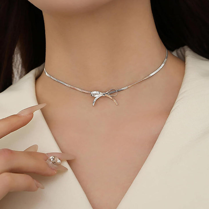 Cross-border e-commerce wholesale stainless steel triangle adjustable necklace is fashionable, simple and versatile, and the design does not fade 36 Glossy.pk