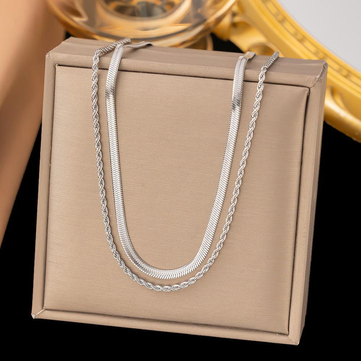 European and American cross-border Internet celebrities with the same blade chain, flat snake chain, twist chain, double-layer necklace, design sense necklace, wholesale women's 32 Glossy.pk