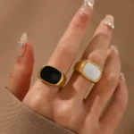 trendy Black & white ring
