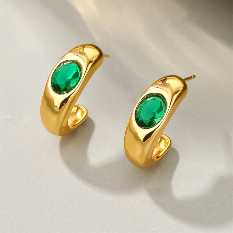 European and American hot selling fashion simple metal oval white gem emerald palace creative metal stud earrings female wholesale Glossy.pk