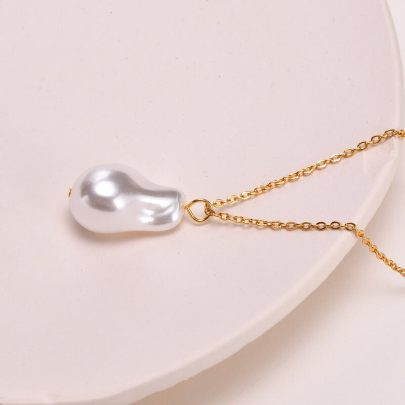 European and American cross-border wholesale retro high-grade irregular pearl necklace titanium steel earrings net red long earrings do not fade Glossy.pk