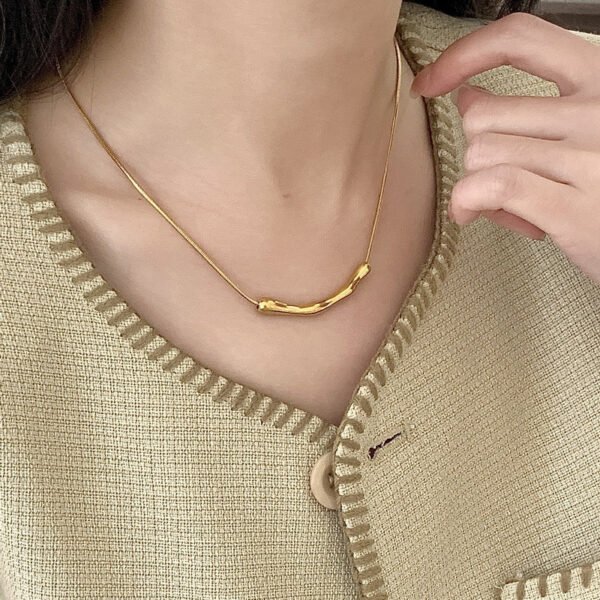 Irregular Pleated Pendant Necklace — jewellery from Glossy.pk, Pakistan