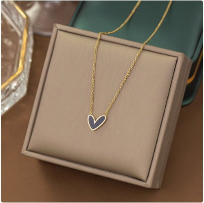 Europe and the United States Cross-border Wholesale Titanium Steel Love Pendant Necklace 2024 New Niche Luxury Clavicle Chain Simple Necklace 39 Glossy.pk