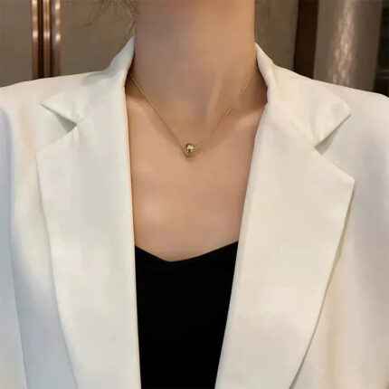 Single small gold bean pendant titanium steel does not fade necklace with ball Bing when to run necklace simple clavicle chain women Glossy.pk