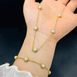 New vintage pearl jewelry set is a fashionable and versatile workplace commuter accessory necklace bracelet earrings set of three - Image 3