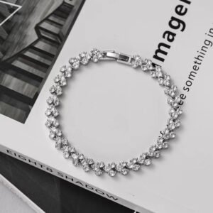 Women's Bracelet — Check Product Details product photo 4 | Glossy.pk Pakistan