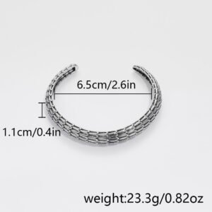 Retro Dragon-Scale Adjustable Bracelet product photo 4 | Glossy.pk Pakistan