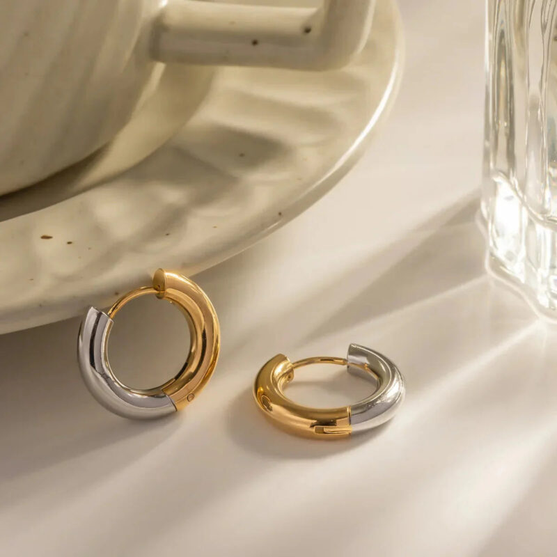 European and American INS style creative splicing 18k gold-plated stainless steel jewelry gold and silver hoop earrings women's jewelry does not fade Glossy.pk