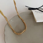 European and American cross-border wholesale water wave winding twist chain clavicle chain simple snake bone chain gold-plated ladies titanium steel jewelry