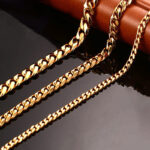 Cross-border European and American style wear with punk hip-hop stainless steel bracelet, six-sided grinding Cuban chain, simple titanium steel bracelet Glossy.pk