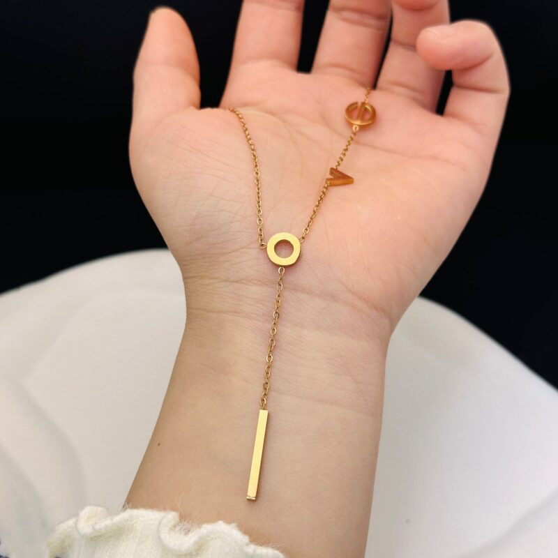 Titanium steel LOVE letter titanium steel necklace women's instide fashion letter clavicle chain simple temperament net red stainless steel Glossy.pk