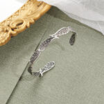 AliExpress cross-border new angel wing bracelet personality ins plated antique silver opening adjustable bracelet wholesale