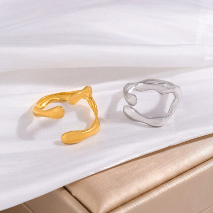 European and American simple irregular line rings, niche design temperament, new personality fashion, women's high-end index finger ring Glossy.pk