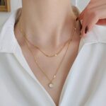 Europe and America Wholesale Retro Minimalist Double Layer White Shell Patch Titanium Steel Clavicle Necklace Women's Accessories Pendant Wholesale