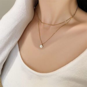 Double-Layer Clavicle Necklace — Retro Minimalist product photo 2 | Glossy.pk Pakistan