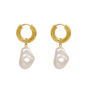 Shaped Pearl Necklace & Earrings Set