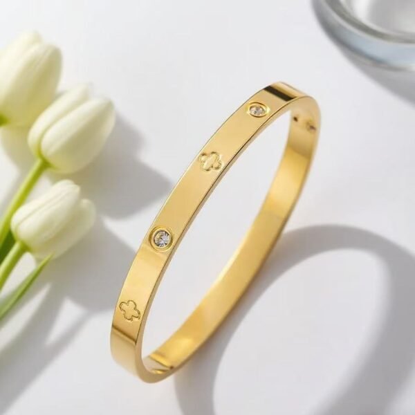 Carved Flower Love Bracelet — jewellery from Glossy.pk, Pakistan