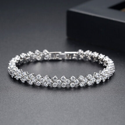 European and American ultra-flashing zirconia roman bracelet 2024 new women's niche design sense diamond delicate Cuban hand jewelry