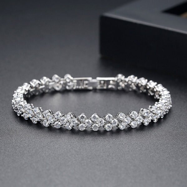 Women's Bracelet — Check Product Details — jewellery from Glossy.pk, Pakistan