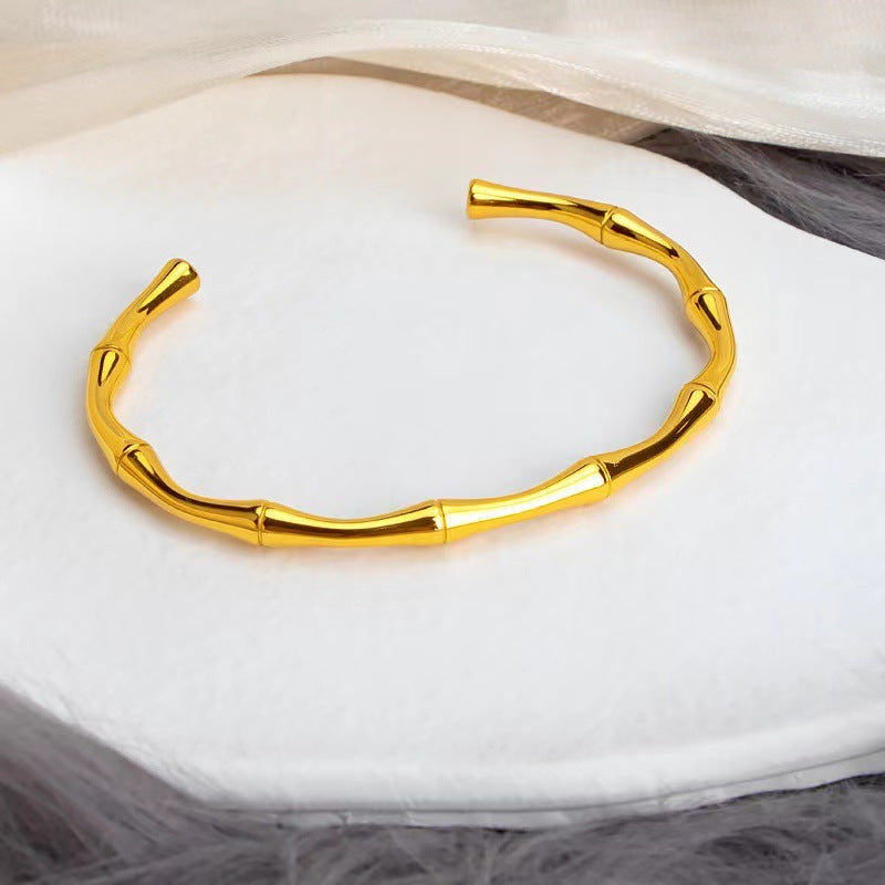 European and American cross-border wholesale 18K gold bamboo titanium steel bracelet simple fashion ins design Internet celebrity high-end sense hand ornament women Glossy.pk